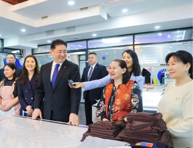 “Цагаан алт” хөтөлбөрийн хүрээнд өрхийн үйлдвэрлэлийг бүх талаар дэмжинэ